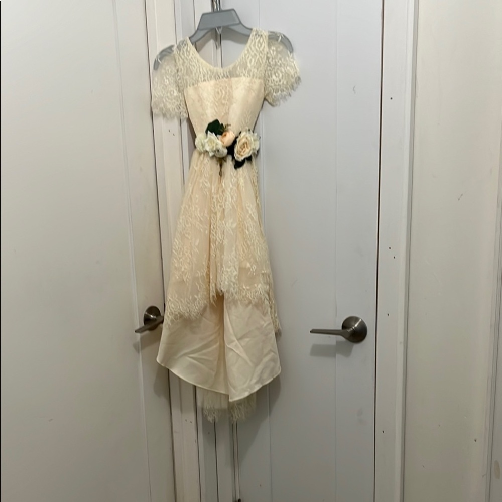 Elegant Cream Lace Kids Dress
